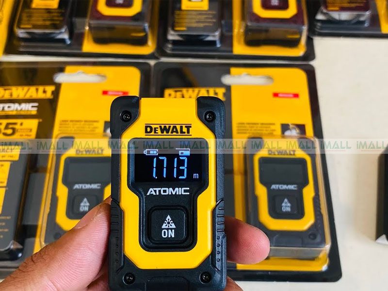 Máy đo khoảng cách laser thương hiệu Dewalt